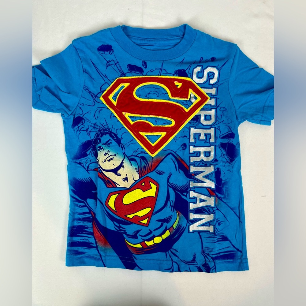 DC‎ Comics Superman Boys 4T T-shirt